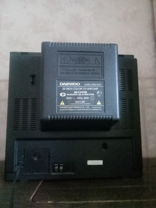 Старый телевизор Daewoo
