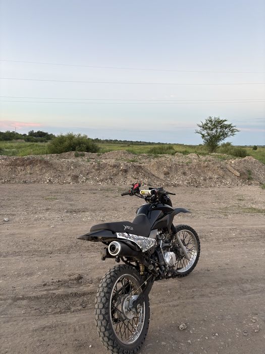 Продам эндуро Yaqi 250