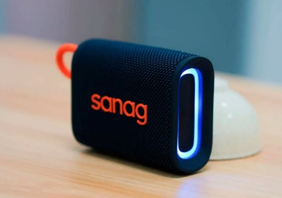 Продам новую Bluetooth-колонку Sanag.