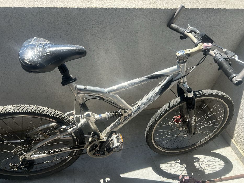 Bicicletă MTB Full Suspension 26” – Shimano Deore – 350 lei