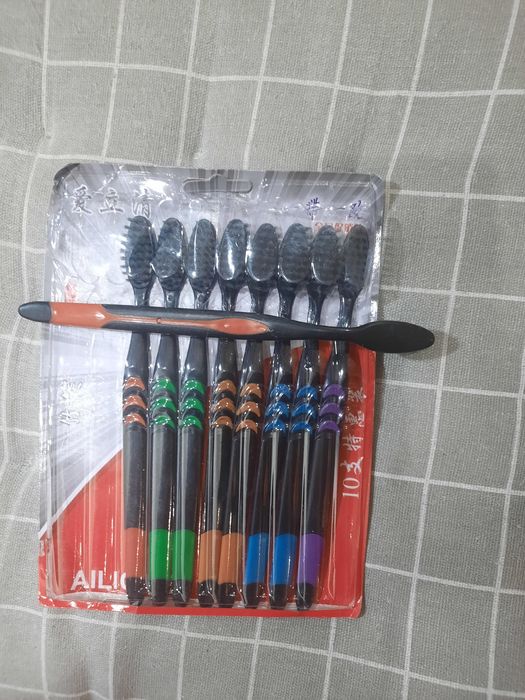 Продается зубная щетка