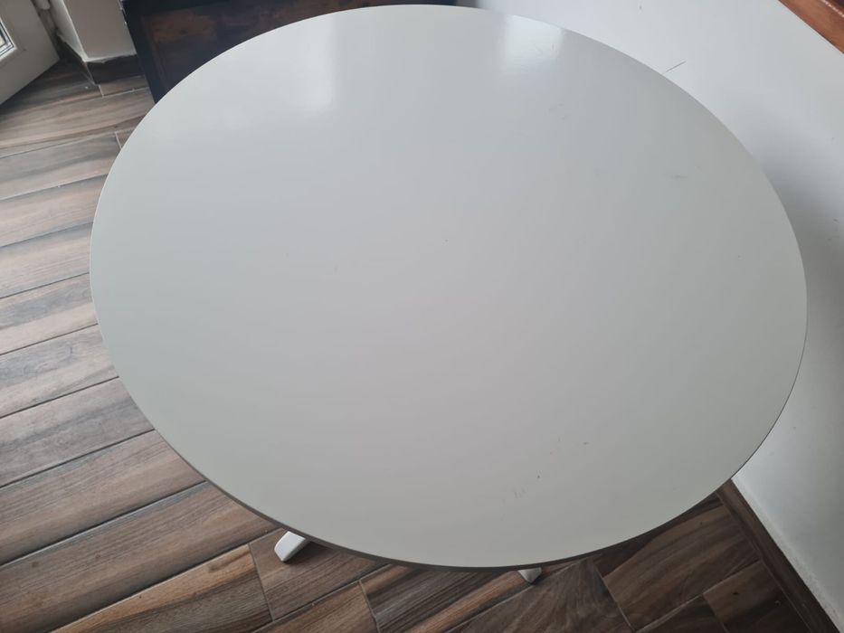 Masa alba blat rotund pentru Bucatarie 80 cm diametrul inaltime 78 cm