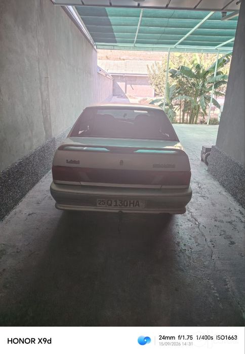 Lada 2115 sotiladi