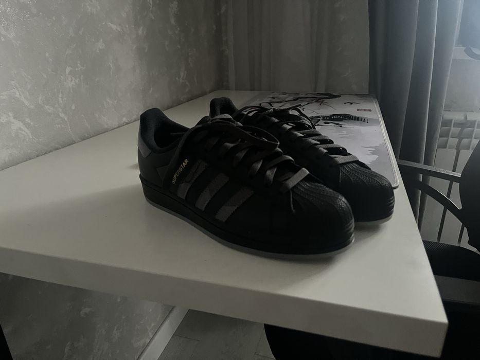 Продам Adidas superstar + dime 41-42