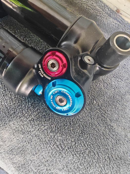 Shock Fox float X2 performance