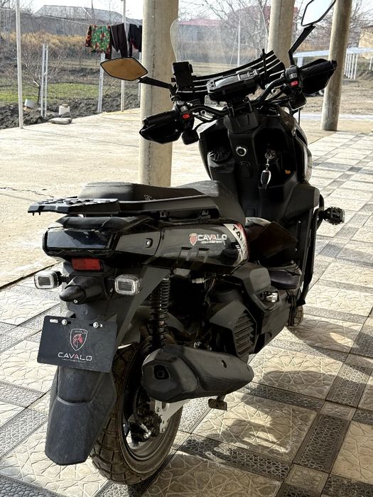 Cavalo tank 150cc off-road sotiladi