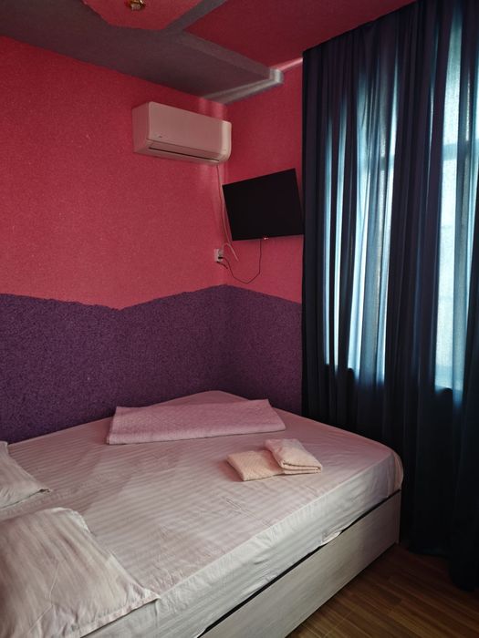 Mexmonxona bez zaks 24/7 Kunlik xona ijara Xotel Xostel Gastinsa