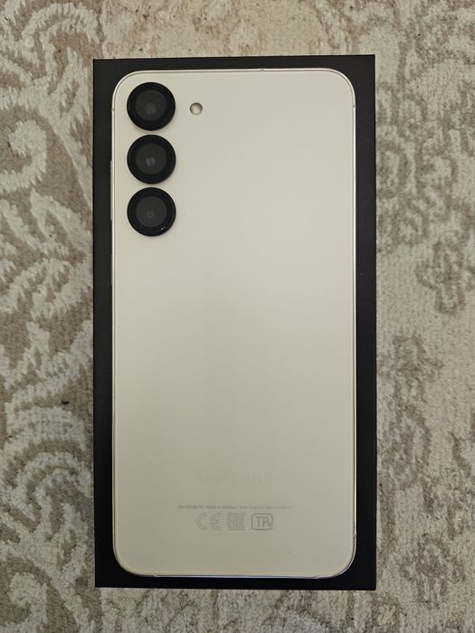 Samsung Galaxy S23+ 256 gb Plus