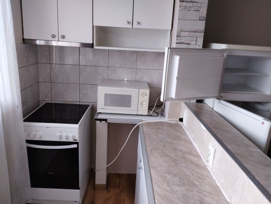 Дава се под наем Едностаен апартамент в Силистра, Изток - 45 кв.м за 179.52 € - Снимка #1