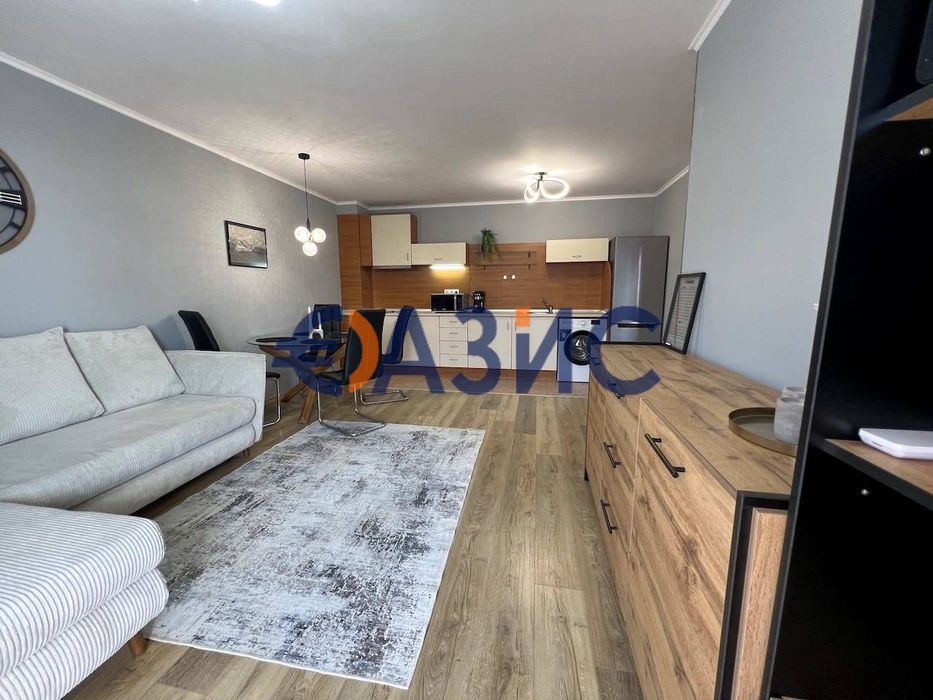 Продава се Двустаен апартамент в к.к. Слънчев бряг - 71 кв.м за 747 €/кв.м - Снимка #4