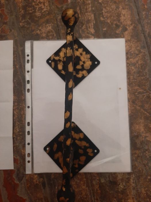 Дверные ручки для ворот