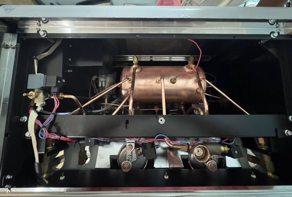 Кофемашина Симонелли Apia 2 + кофемолка