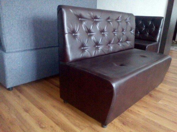 Диваны для кафе и ресторанов .