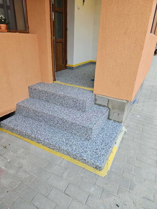 Covor de Piatră Naturală - Soluția Ideală și Durabilă pentru Terasă, Curte sau Balcon