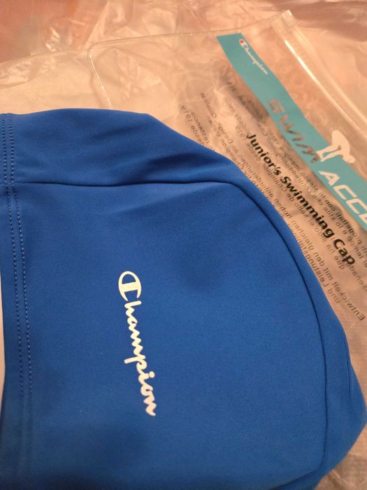 Нова Champion плувна шапка за 6-8 г