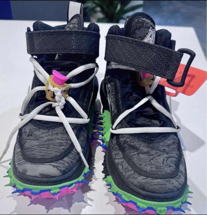 Off-White x Nike Air Force 1 Mid 'Black' - Nou, Deadstock, Full Box