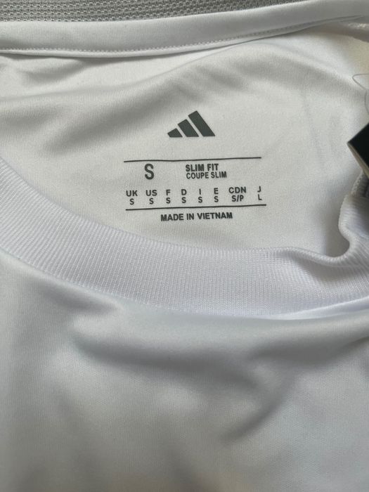 Real Madrid 25/26(Home Kit)-Cu etichete