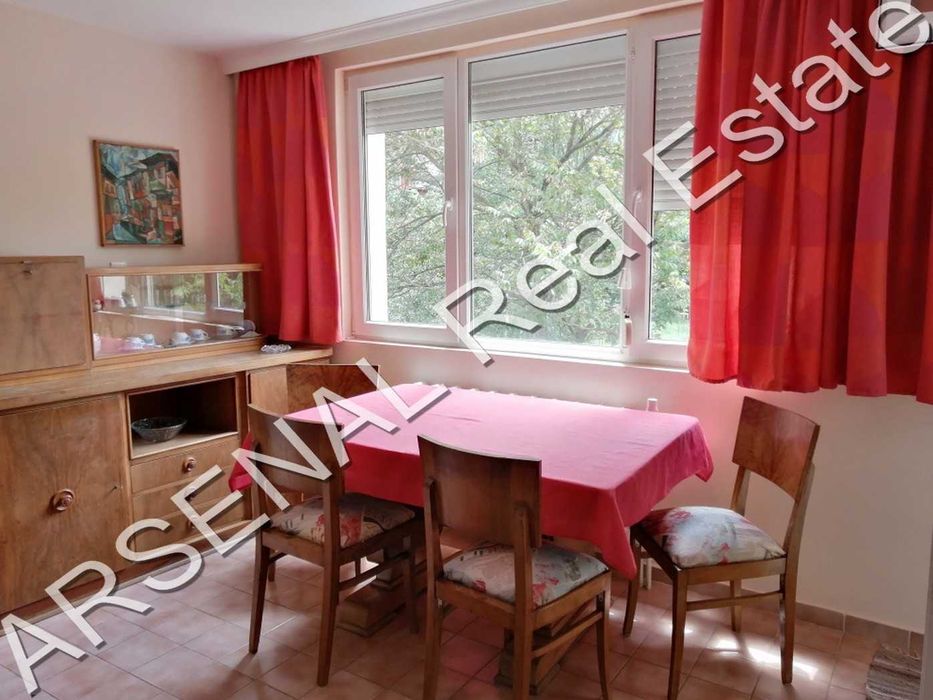 Дава се под наем Тристаен апартамент в София, Борово - 90 кв.м за 430 € - Снимка #2