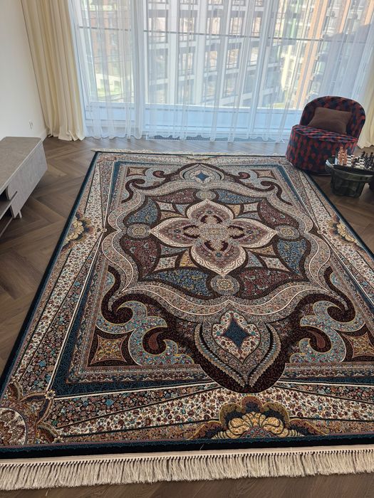 Продам настоящий иранский ковер