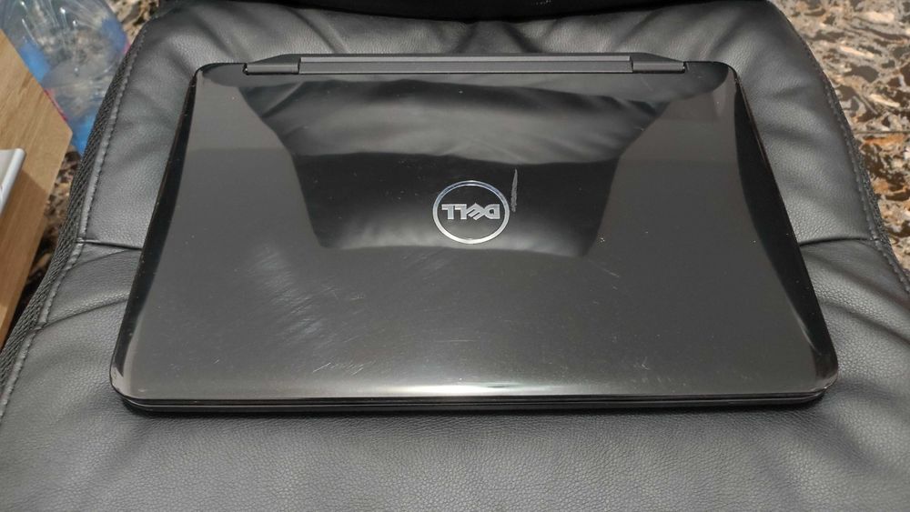 Laptop Dell Inspiron N5050