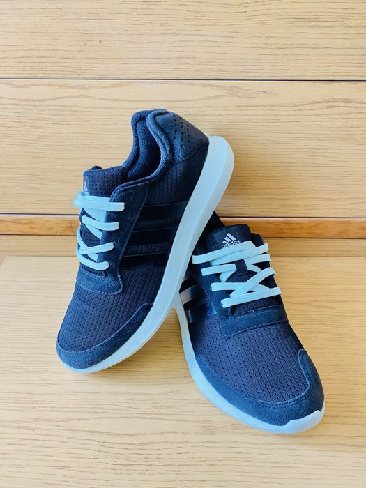 Adidas  ,номер 40,2/3