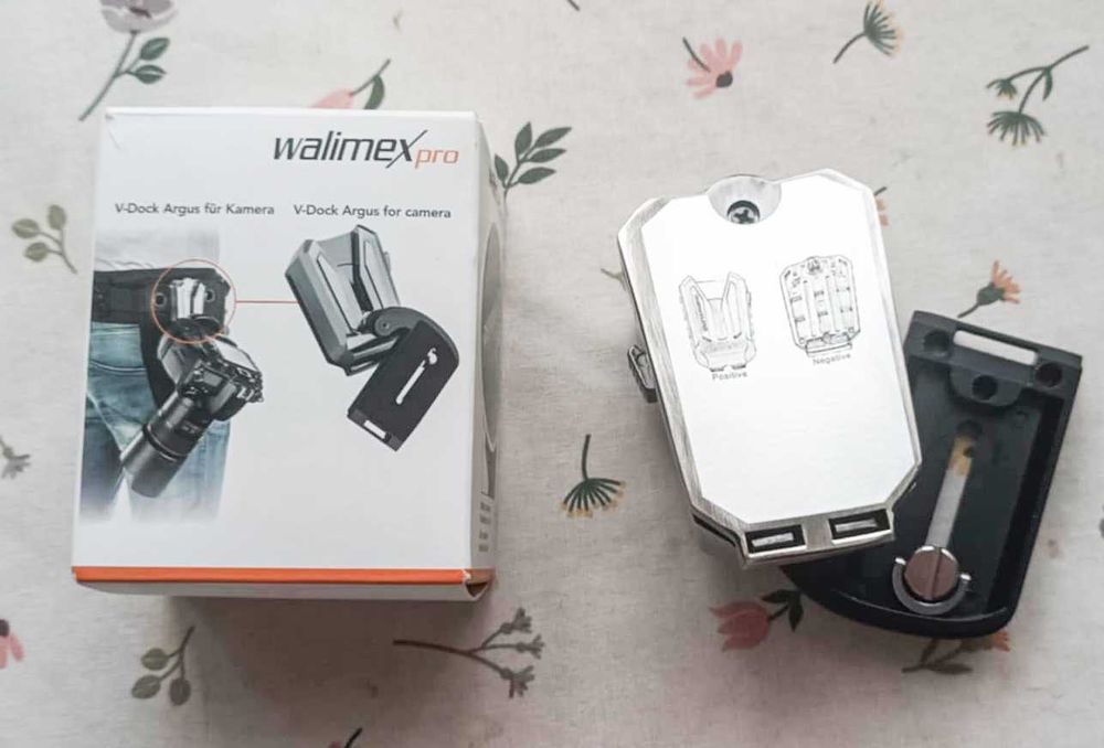 Walimex Pro V-Dock Argus – поставка/холстер за камера