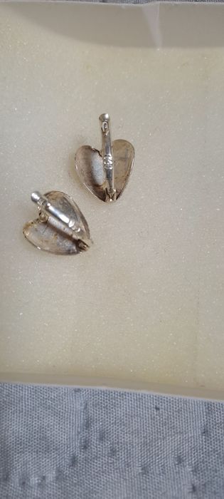 нежни сребърни обеци