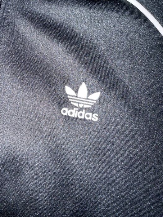 adidas суичър.