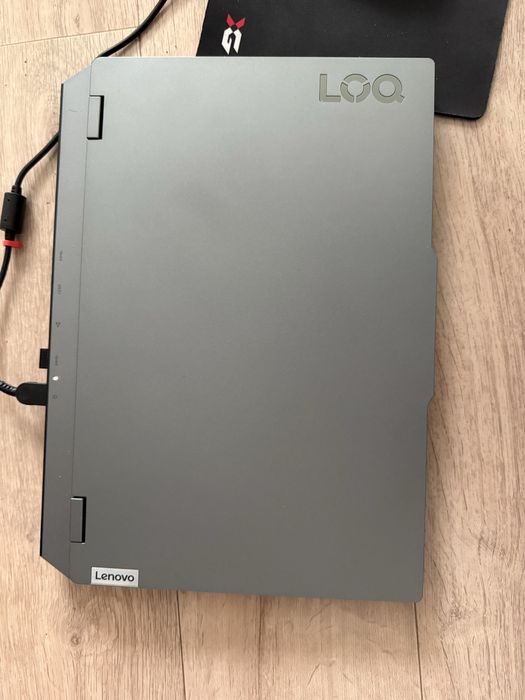 Lenovo Loq 15ARP9