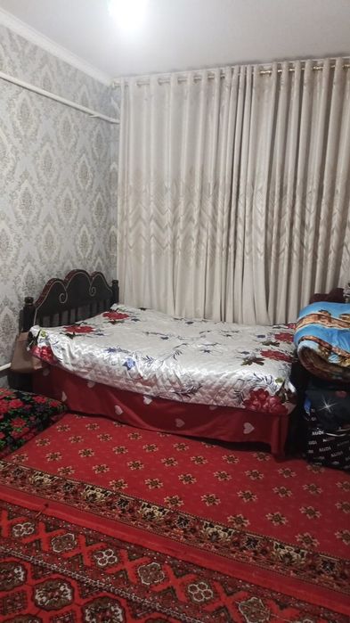 4 xonali qvartirya sotiladi