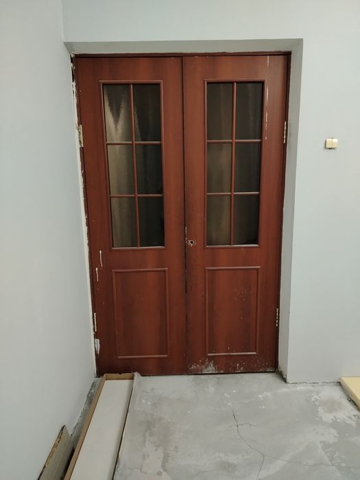 Двери 8штук, 20000тг