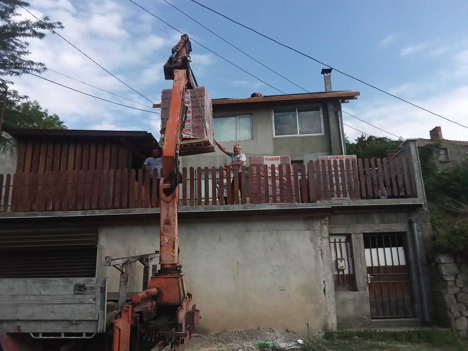 Камион с Кран Ловеч Автокранове,Самосвали,Багери.