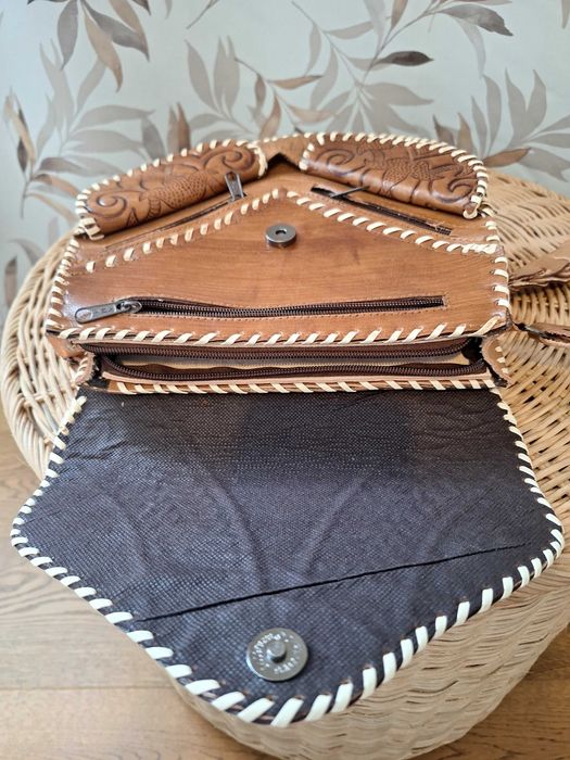Geanta crossbody de piele handmade