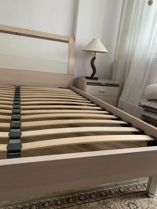 Продам спальный гарнитур