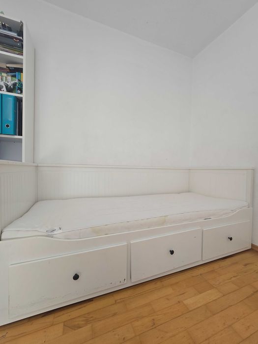 Vand pat divan ikeea - folosit, 3 ani.