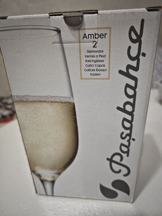 Отдам за шоколадку