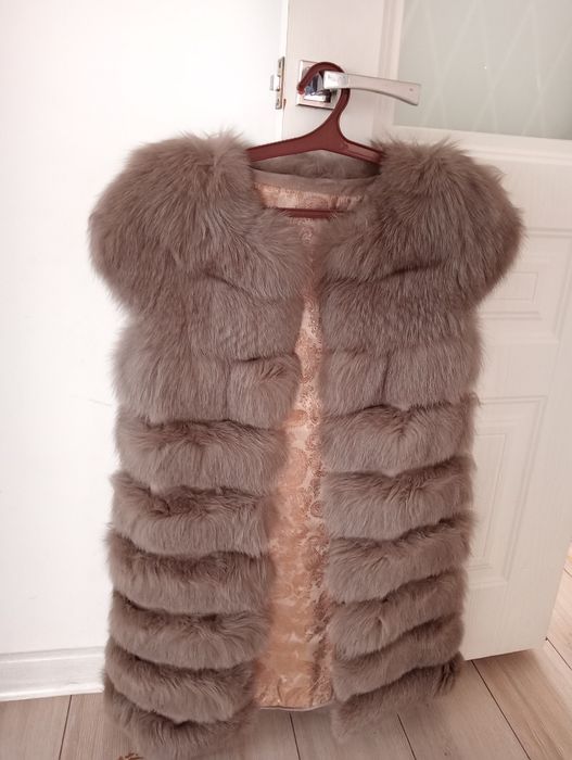 Жилетка из меха песца