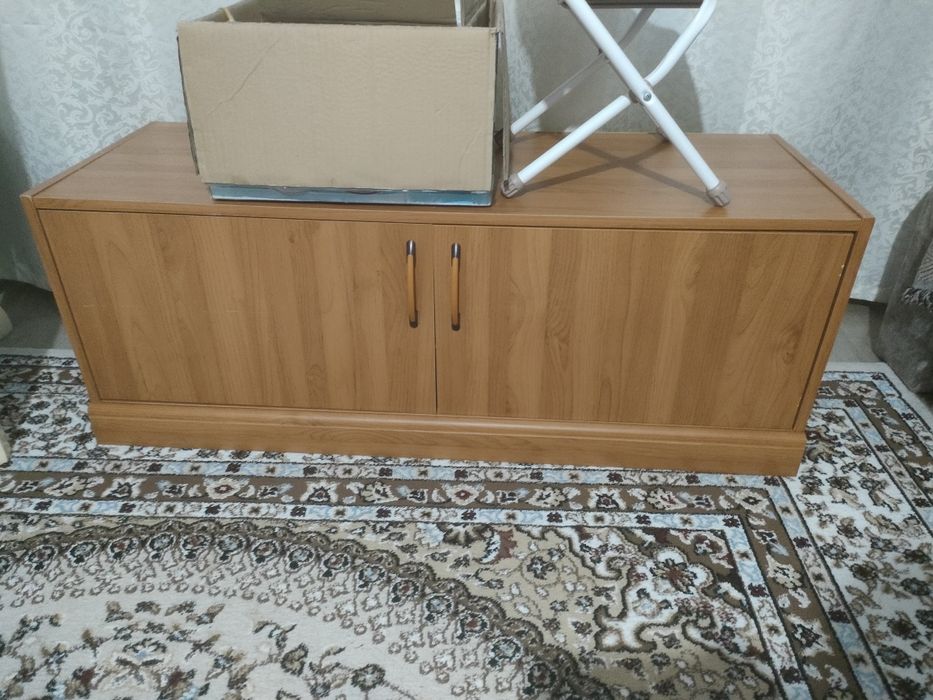 Продам шкафчик прихожая