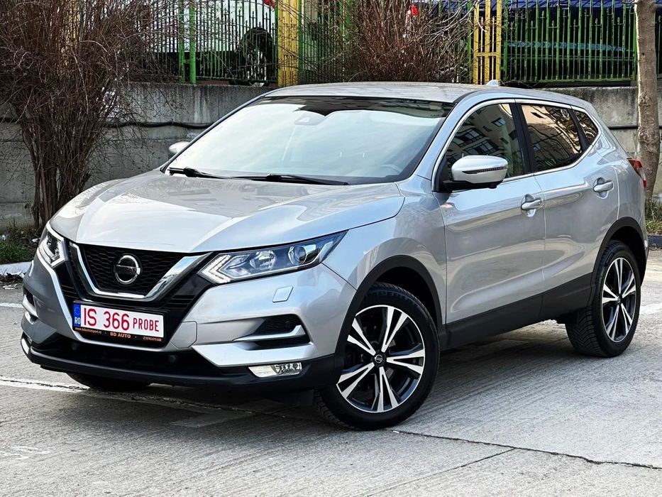 Nissan Qashqai Nissan Qashqai - 1.3 DIG-T N-Connecta