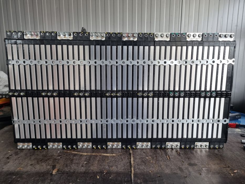 Bateri acumulatori  Ll-ion