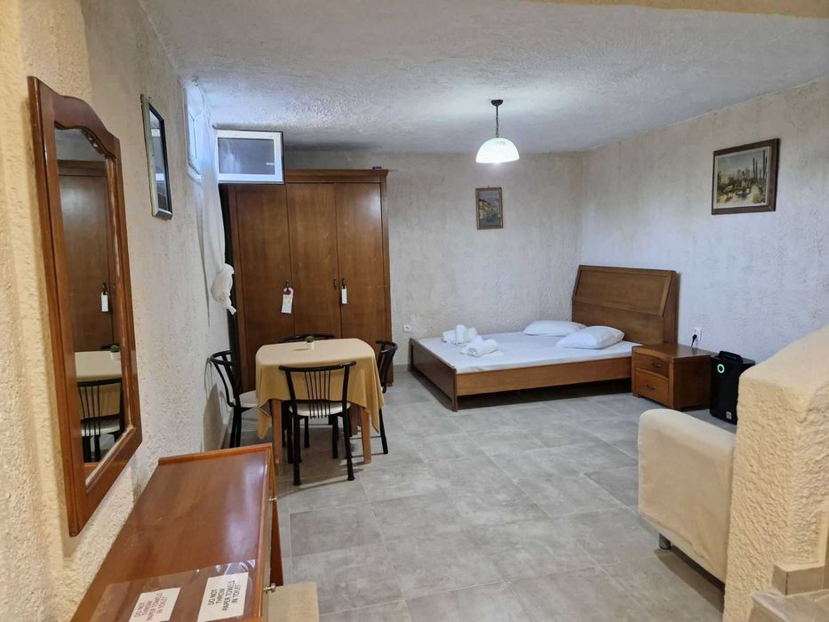 Триетажна къща в Каландра - Халкидики, Гърция