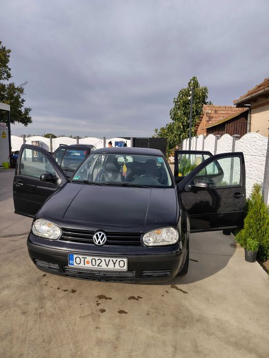 VW Golf IV 1.6 benzină