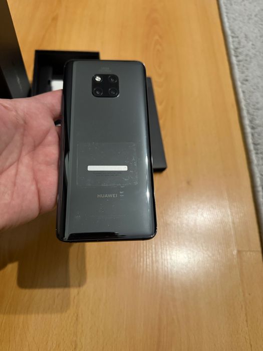 Huawei Mate 20 Pro 128GB + 6GB RAM