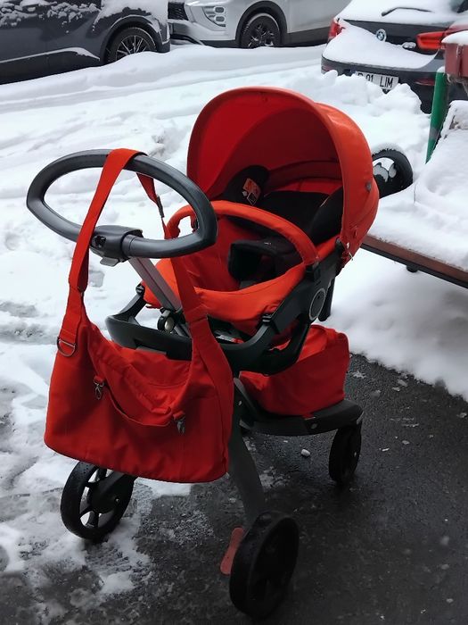 Vând căruț Stoke pliabil