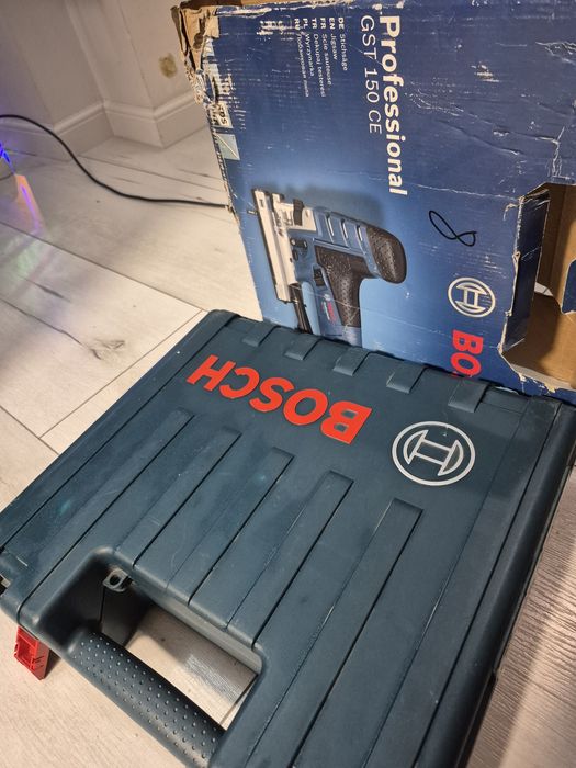 Fierastrau pendular Bosch profesional GST 150 CE