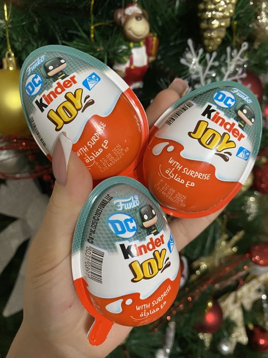 Киндер joy DC marvel