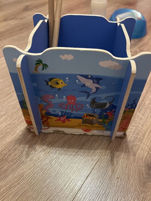 Аквариум с рибли