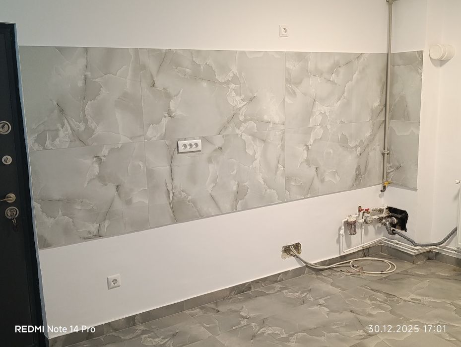 Apartamentul  este complect renovat