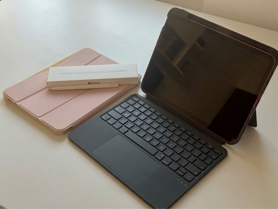 KIT COMPLET Apple Ipad 11, 128GB, pink + Apple Pencil USB-C + husă tastatură