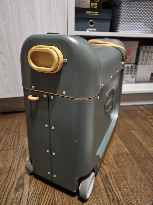 Stokke jet kids чемоданчик